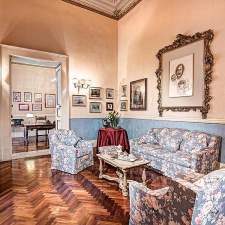 Arthouse Lady Marys Tribunali Luxury Suite Nápoles Exterior foto