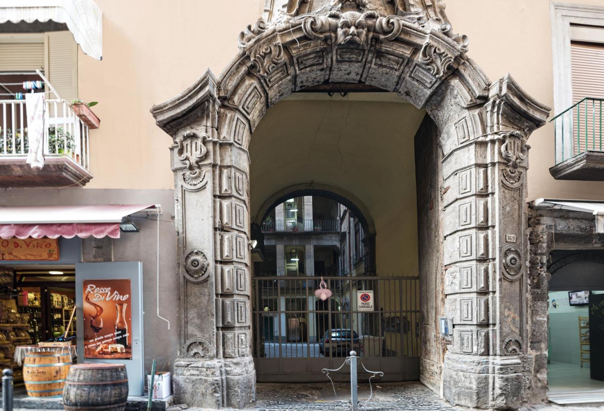 Arthouse Lady Marys Tribunali Luxury Suite Nápoles Exterior foto